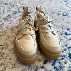 Sorel Women’s Caribou X Shoes